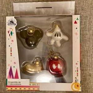 Disney set of 4 ornaments